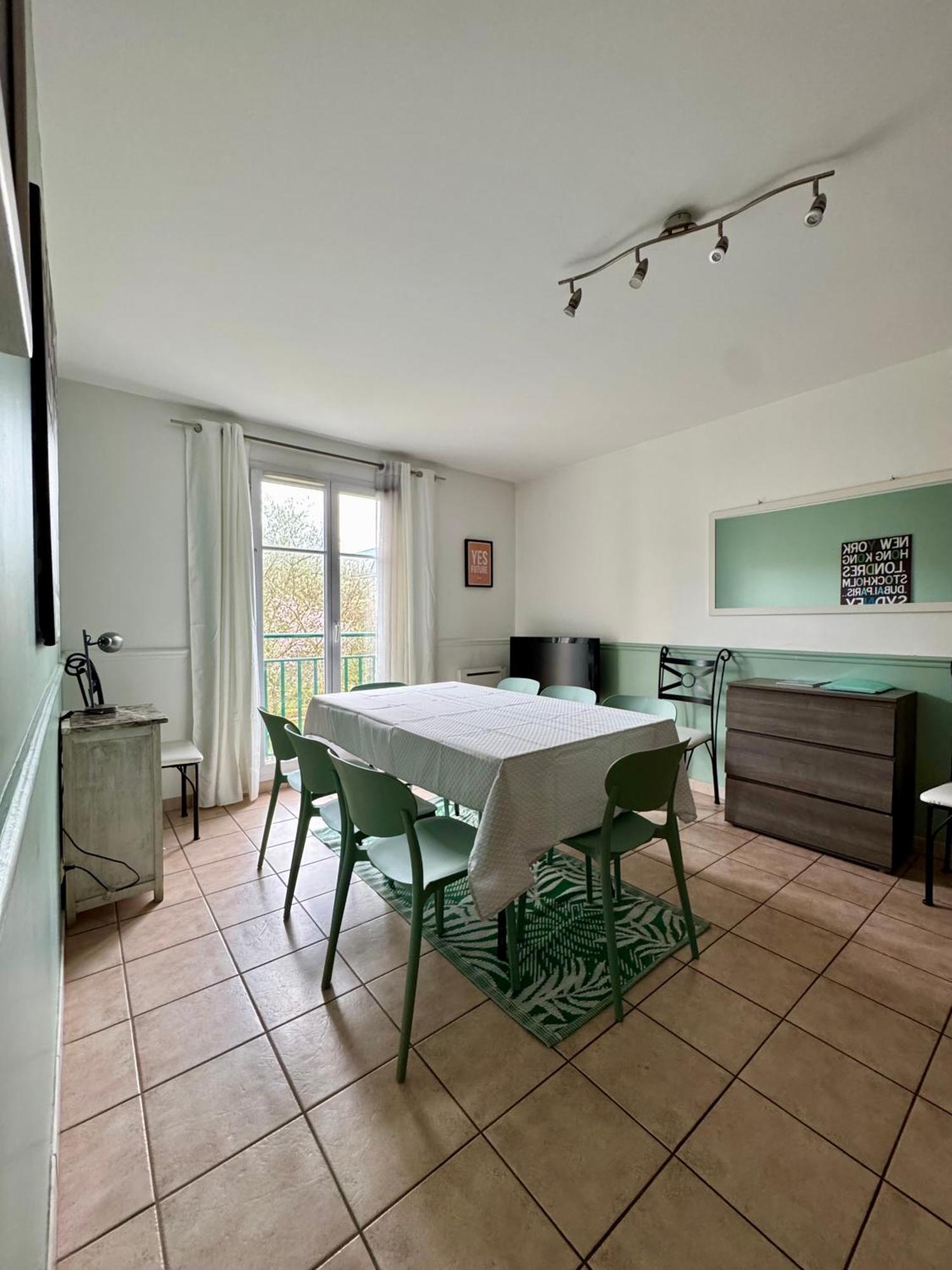 Disney, Very Nice 2 Bedrooms Family Apartment, Wifi, Netflix 8 Pers Шеси Екстериор снимка