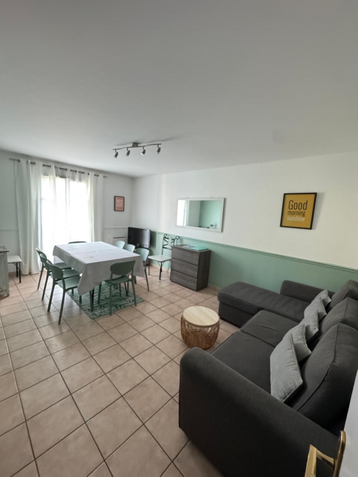Disney, Very Nice 2 Bedrooms Family Apartment, Wifi, Netflix 8 Pers Шеси Екстериор снимка