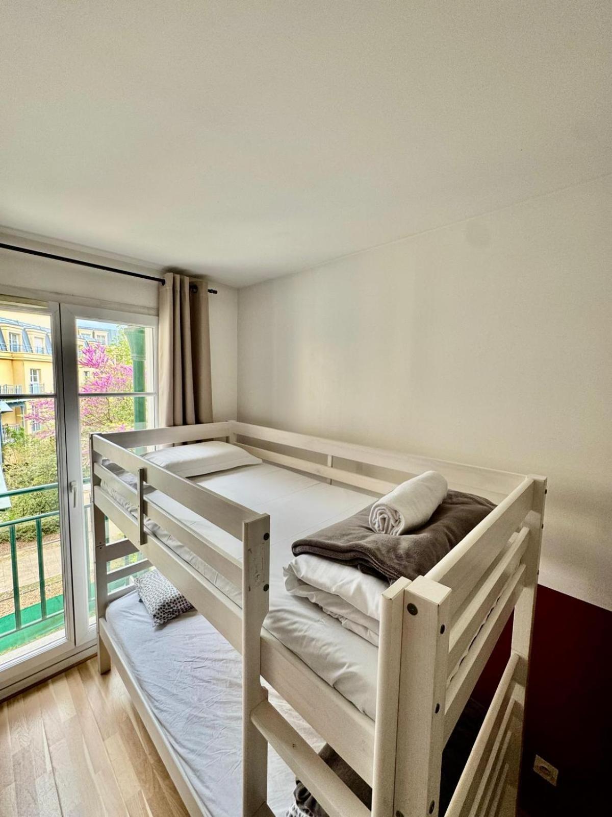 Disney, Very Nice 2 Bedrooms Family Apartment, Wifi, Netflix 8 Pers Шеси Екстериор снимка